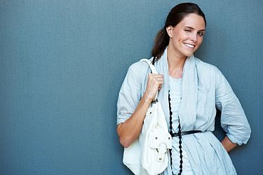 התיק שלך יכול לאחסן מוצרים קטנים שעושים הבדל גדול | צלם: ingimage