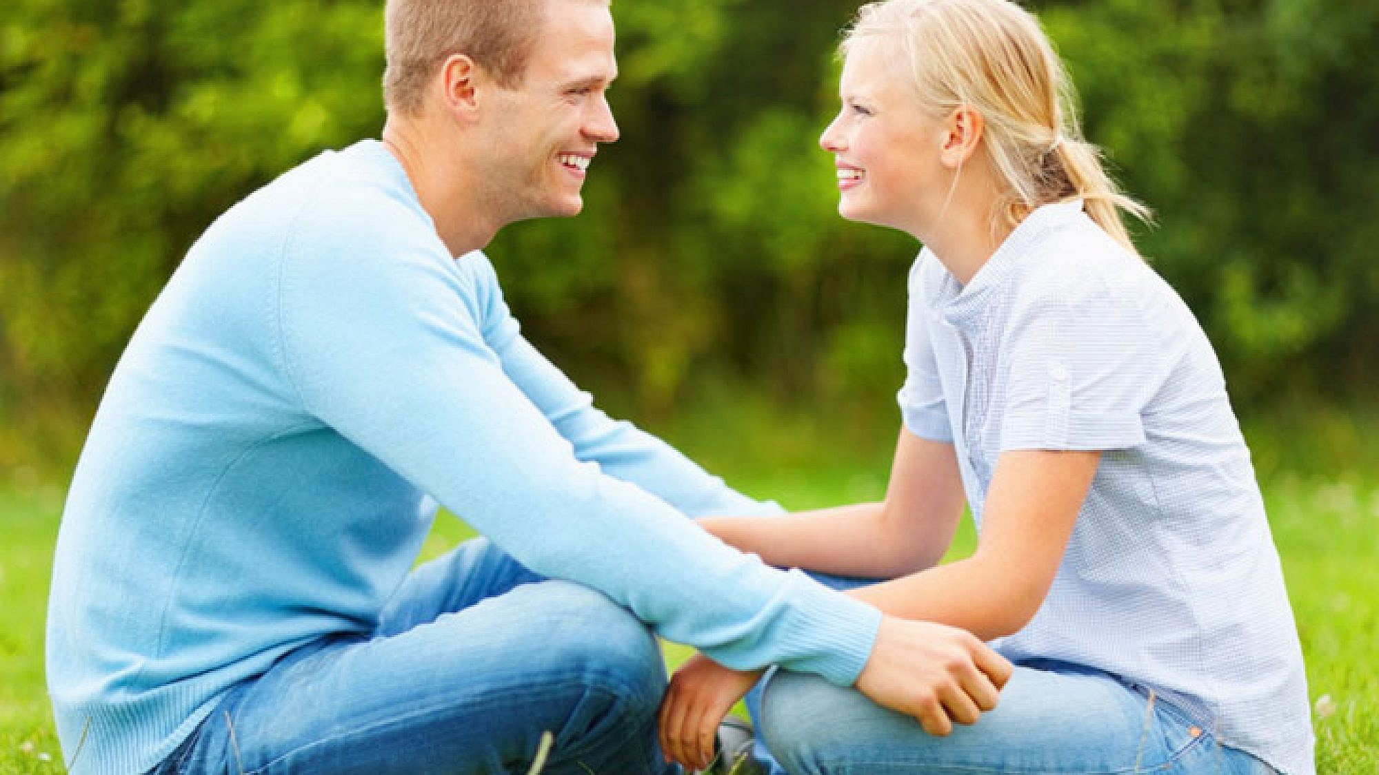 תביט בה לפני שאתה מחמיא לה | צלם: ingimage תביט בה לפני שאתה מחמיא לה | צלם: ingimage