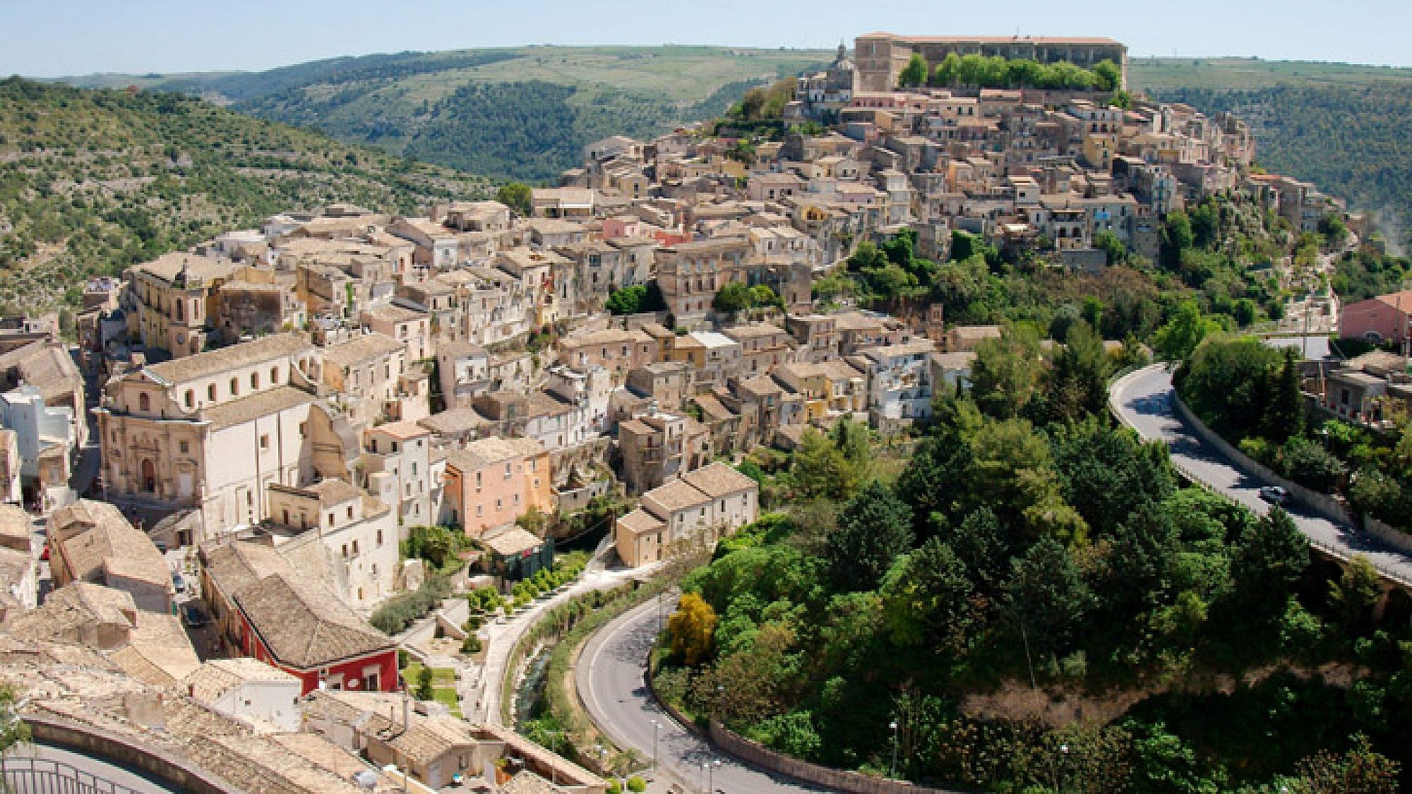 אפשר לצאת לסיור קולינרי בקצהו העליון של המגף האיטלקי | צלם: א.ס.א.פ קריאייטיב | Maria Veras, Shutterstock אפשר לצאת לסיור קולינרי בקצהו העליון של המגף האיטלקי | צלם: א.ס.א.פ קריאייטיב | Maria Veras, Shutterstock