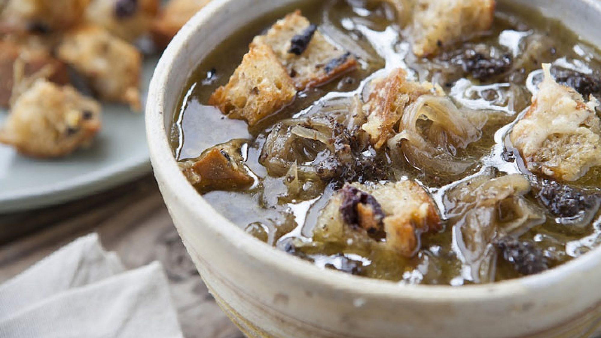 מרק בצל וכמהין של דרך הגפן | צלם: יסמין ברדה מרק בצל וכמהין של דרך הגפן | צלם: יסמין ברדה