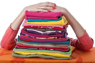 לא חייבים להתמוטט מעייפות בכל פעם שמקפלים בגדים | צלם: א.ס.א.פ קריאייטיב | Kasia Bialasiewicz, Shutterstock