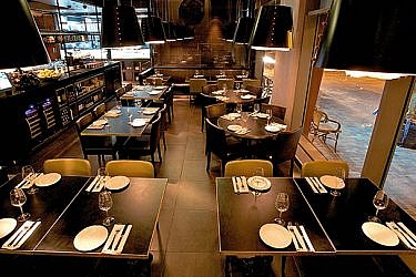 מסעדת Fish. צילום: דרור כץ