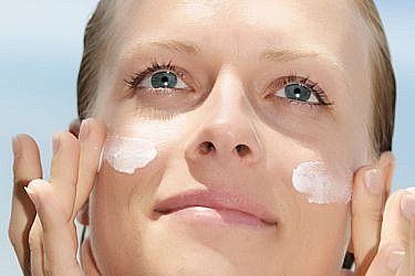 הכי טוב לעור הפנים: מקדם הגנה | צילום: shutterstock
