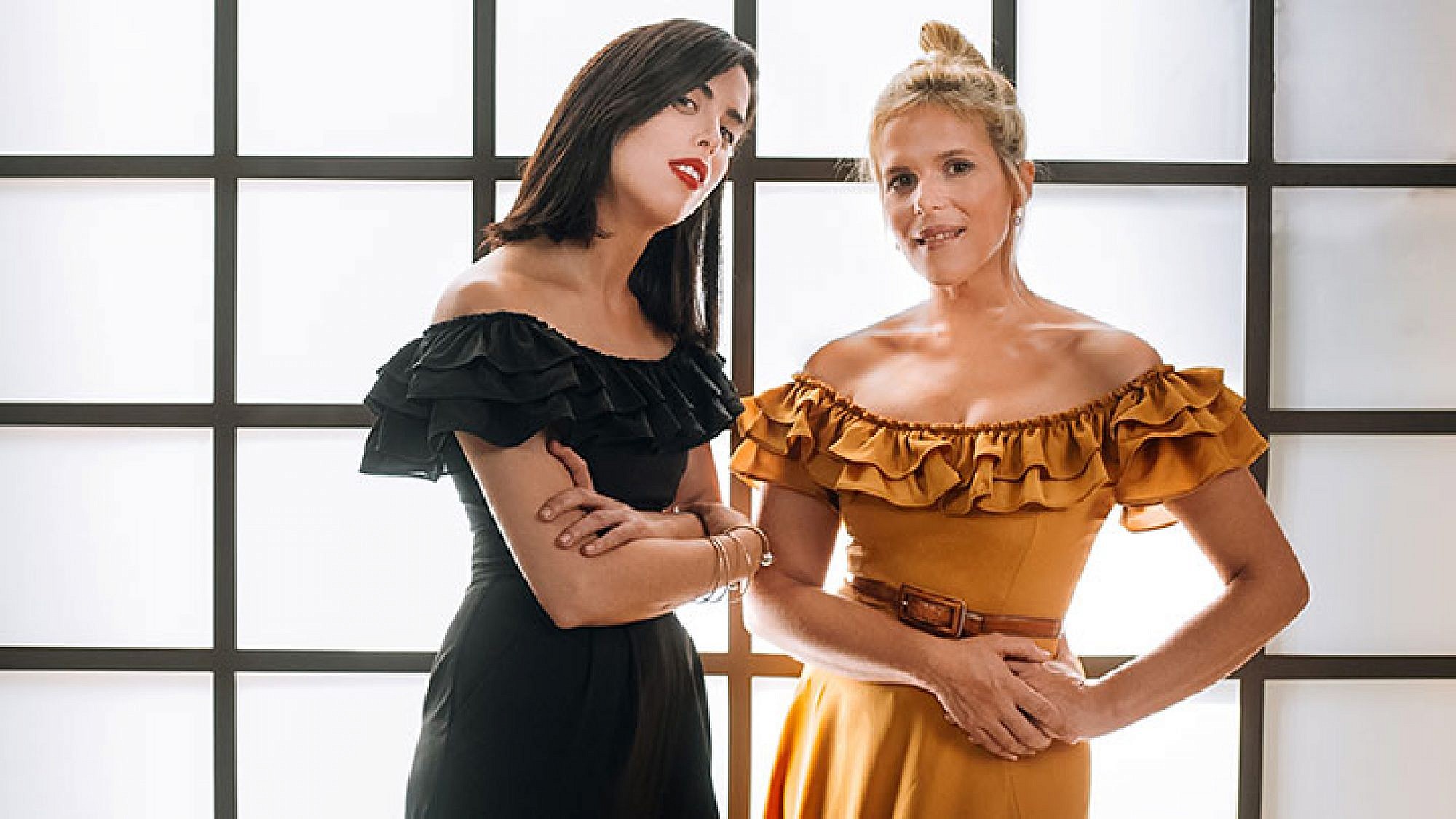 מימין: עדי צוקרמן והילה חזן | צילום: שי פרקנו