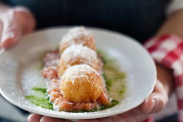 ארנצ'יני | צילום: בן יוסטר | שף: עמיר נויפלד "פיאצה"