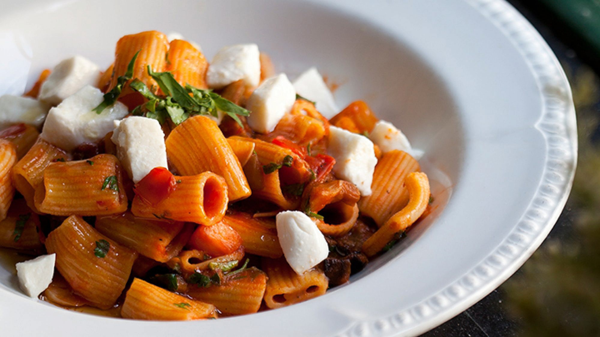 פנה מלנזנה | צילום: בן יוסטר | שף: נדב שרז