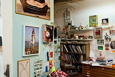 הסטודיו של האמן גיל יפמן, המיוצג על ידי גלריה רונלד פלדמן בניו יורק | צילום: בועז לביא