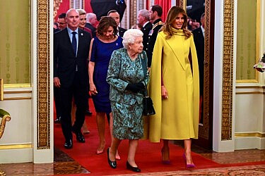 מלניה טראמפ ומלכת אנגליה | צילום: GEOFF PUGH/POOL/AFP via Getty Images