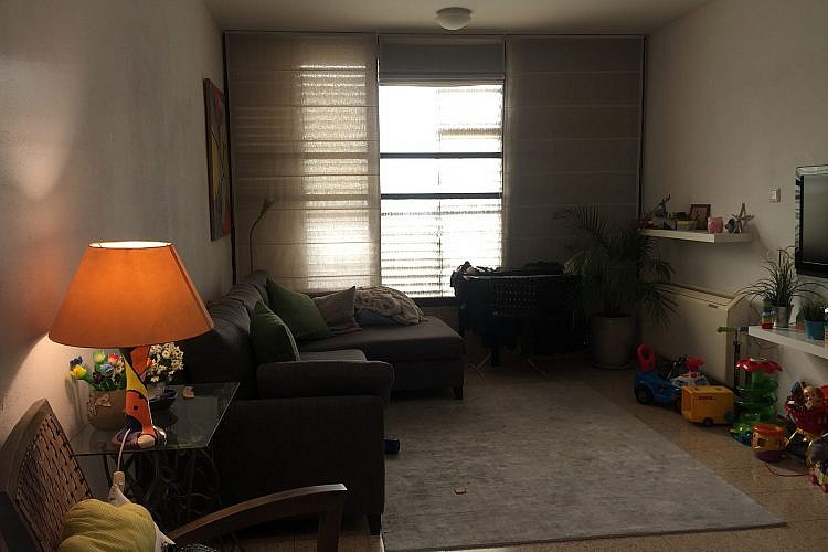 דירה בשכונת בבלי בתל אביב לפני השיפוץ | צילום: שני רינג