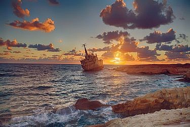 הספינה הטבועה בפאפוס | צילום: Shutterstock