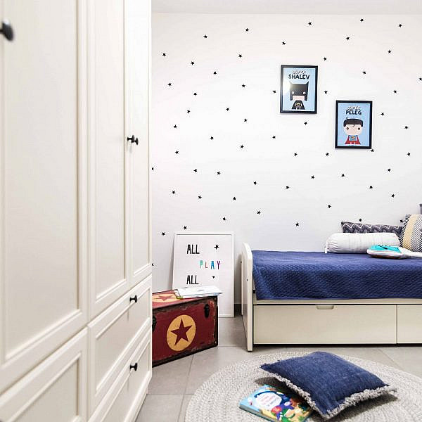 חדר ילדים בעיצוב אושרת ואפרת (ארונות: ריביירה) | צילום: גלעד רדט