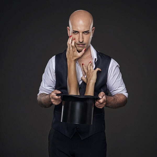 חזי דין | צילום: משה נחומוביץ