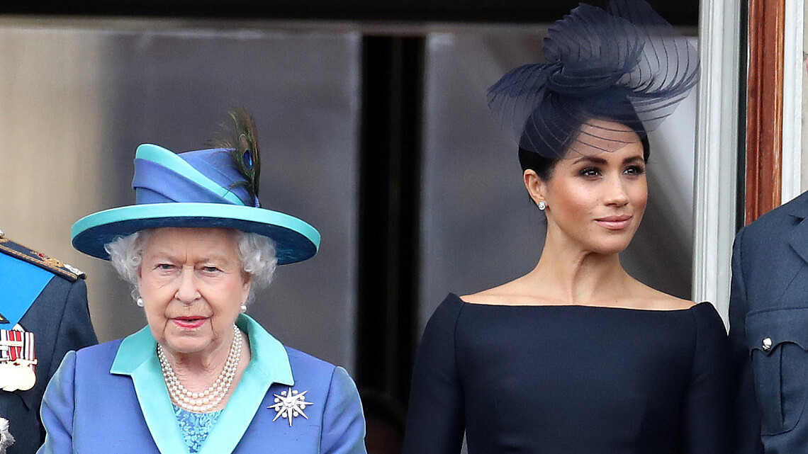מייגן מרקל והמלכה אליזבת' | צילום:  Chris Jackson/Getty Images