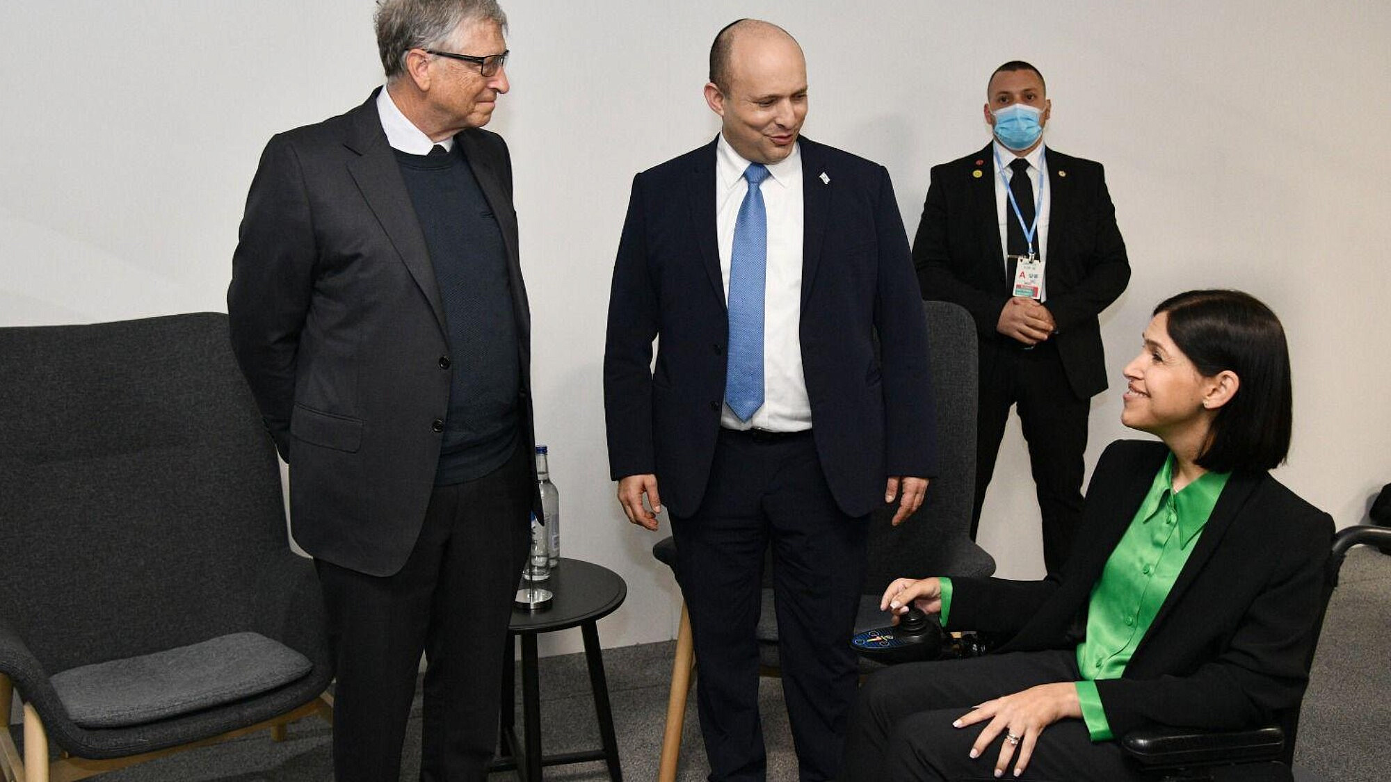 השרה קארין אלהרר עם ראש הממשלה נפתלי בנט וביל גייטס | צילום: יח"צ