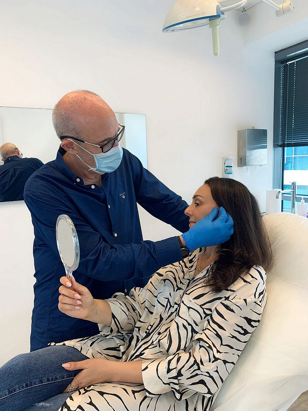 שיטת הזרקה חדשה הוליסטית. ד"ר צחי וידר | צילום: דניאלה אלטר