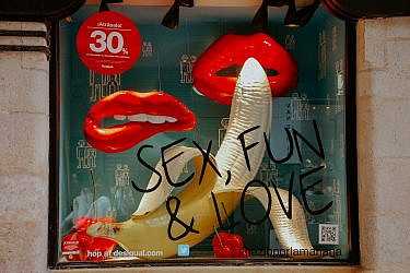 חנות סקס, כל מה שרצית לדעת | תמונה: shutterstock