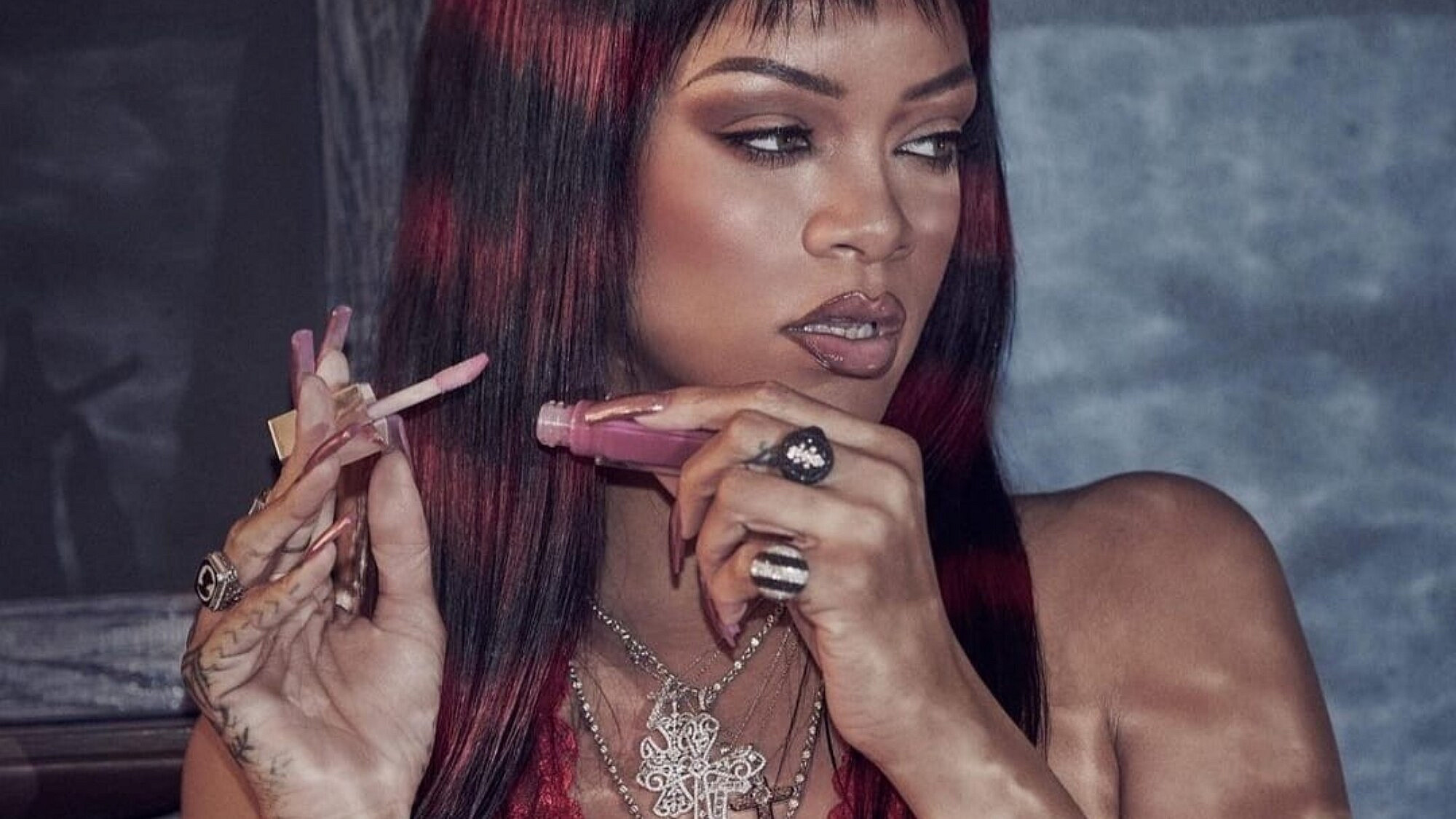 לקראת הוולנטיין. ריהאנה | צילום מסך מעמוד האינסטגרם savagexfenty