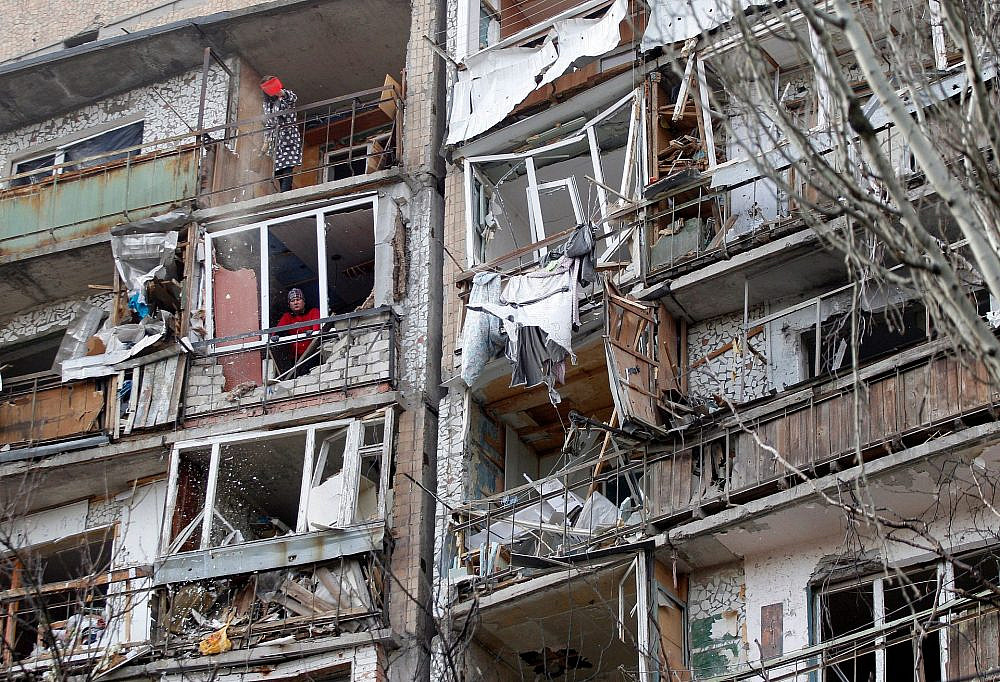 בתים הרוסים בדונייצק, אוקראינה | צילום: ANATOLII STEPANOV/AFP via Getty Images