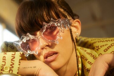 נגה ארז | צילום: timo kerber