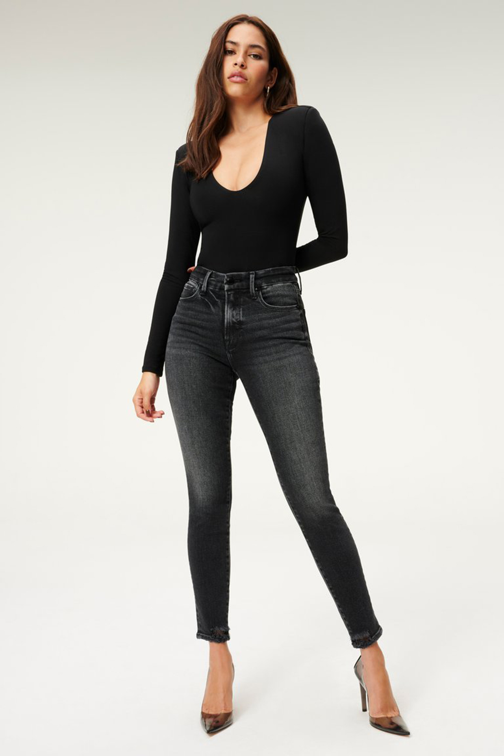 ג׳ינס של Good American. מחיר: 599 ש״ח בפקטורי 54 | צילום: האתר הרשמי