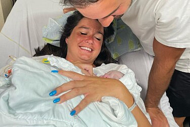 אדל בספלוב ברגע שאחרי לידת בנה השני | צילום: אינסטגרם adelbespalov@
