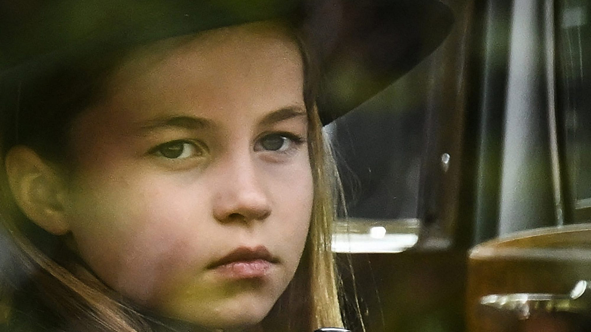 הנסיכה שרלוט בת ה-7 בהלוויית המלכה אליזבת | צילום: PAUL ELLIS/POOL/AFP via Getty Images