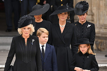 משפחת המלוכה נפרדת מהמלכה אליזבת | צילום: Karwai Tang/WireImage
