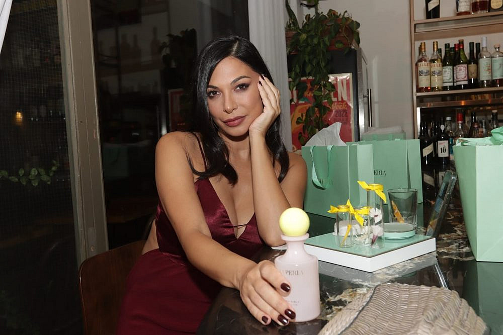 מורן אטיאס באירוע השקת בשמי הבוטיק של לה פרלה | צילום: ענת מוסברג