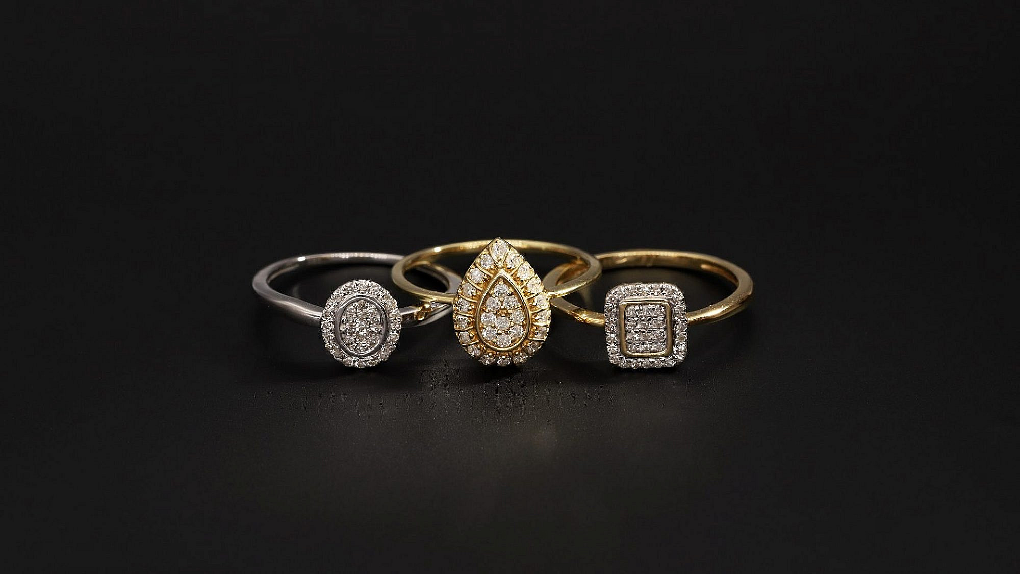 תכשיטים של IMPRESS | צילום: יח"צ