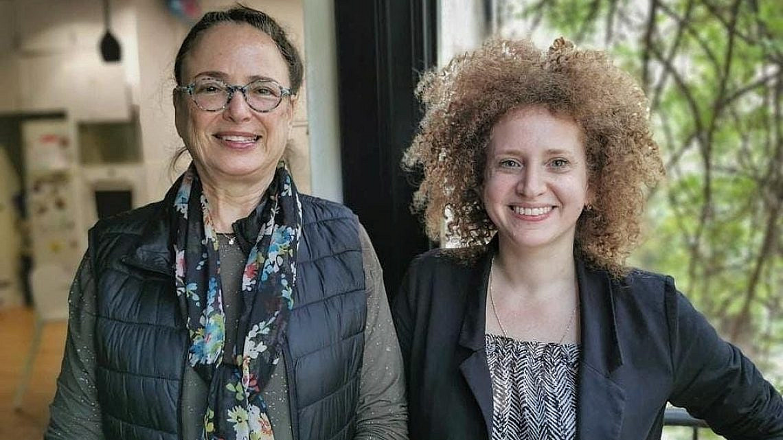 תכלס, איך לא חשבו על זה קודם? רוני קציר ואורית פריסט | צילום: גל דה לנגה תכלס, איך לא חשבו על זה קודם? רוני קציר ואורית פריסט | צילום: גל דה לנגה