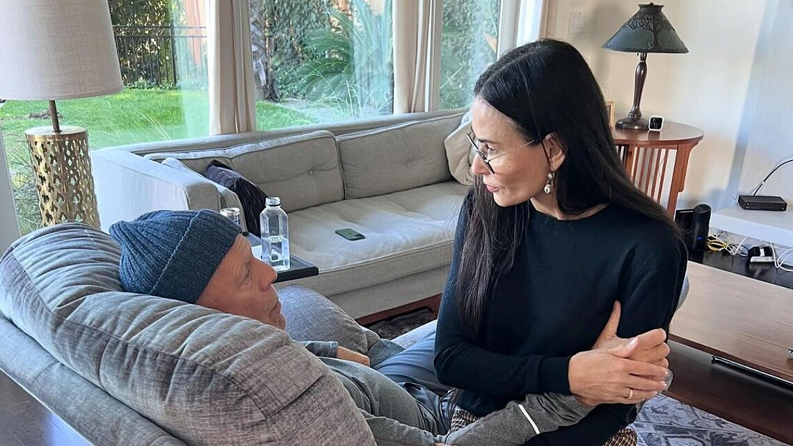 ברוס ויליס ודמי מור היום | צילום: אינסטגרם demimoore@ ברוס ויליס ודמי מור היום | צילום: אינסטגרם demimoore@