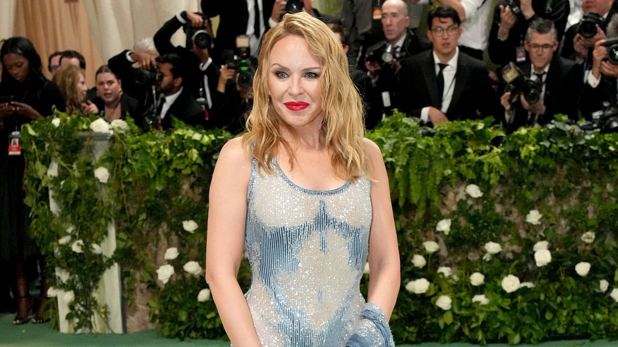 קיילי מינוג במט גאלה | צילום: gettyimages