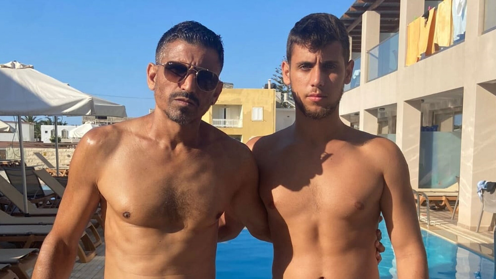 "דבר לא ישווה לאובדן של בן". רון שמר ז"ל שנרצח בנובה ואביו, אורן שמר | צילום: באדיבות המשפחה "דבר לא ישווה לאובדן של בן". רון שמר ז"ל שנרצח בנובה ואביו, אורן שמר | צילום: באדיבות המשפחה