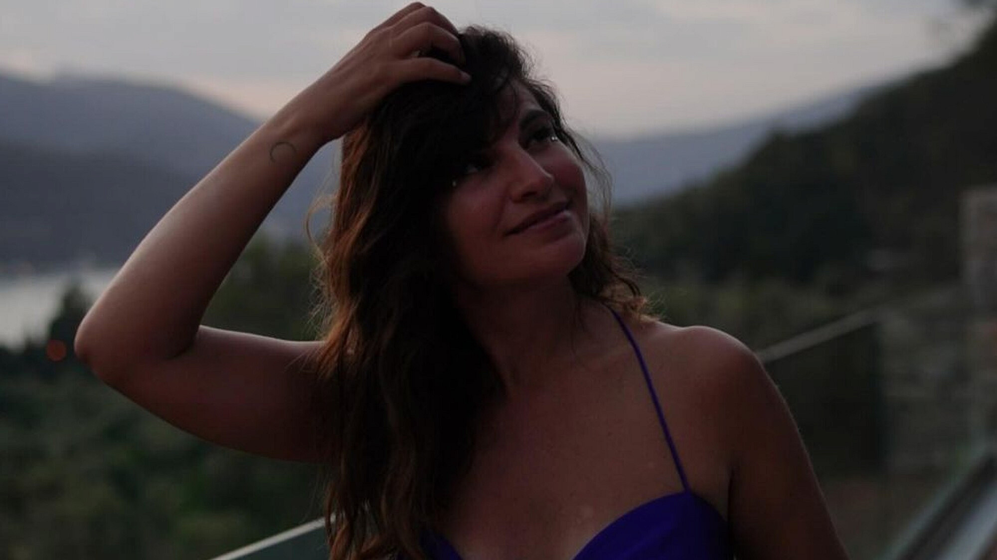 מעניקות את החוויה השלמה, כולל אקססוריז וסטיילינג וגם, עוזרות קצת לסביבה עם פחות רכישות בעולם. עינב כפיר | צילום: אינסטגרם einav.kfir@