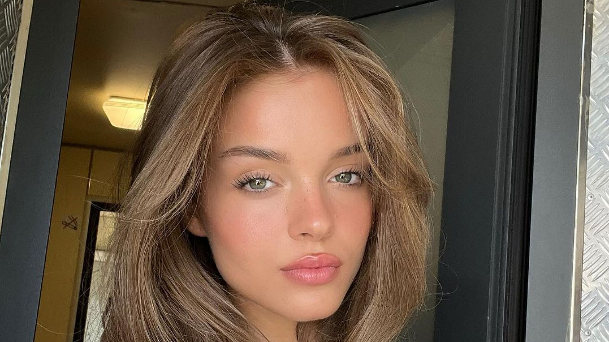 באה לאולפן כמו דה ריל סלים שיידי. אנה זק | צילום: אינסטגרם annazak12@