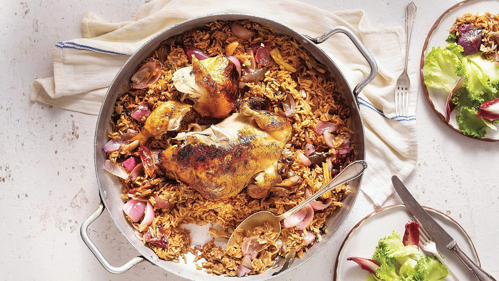 עוף בתמרינדי, אורז, שזיפים, בצל ירוק וזרעי שומר קרן ויעל סלע גפן | צילום: דניאל לילה, סטיילינג: אוריה גבע עוף בתמרינדי, אורז, שזיפים, בצל ירוק וזרעי שומר קרן ויעל סלע גפן | צילום: דניאל לילה, סטיילינג: אוריה גבע