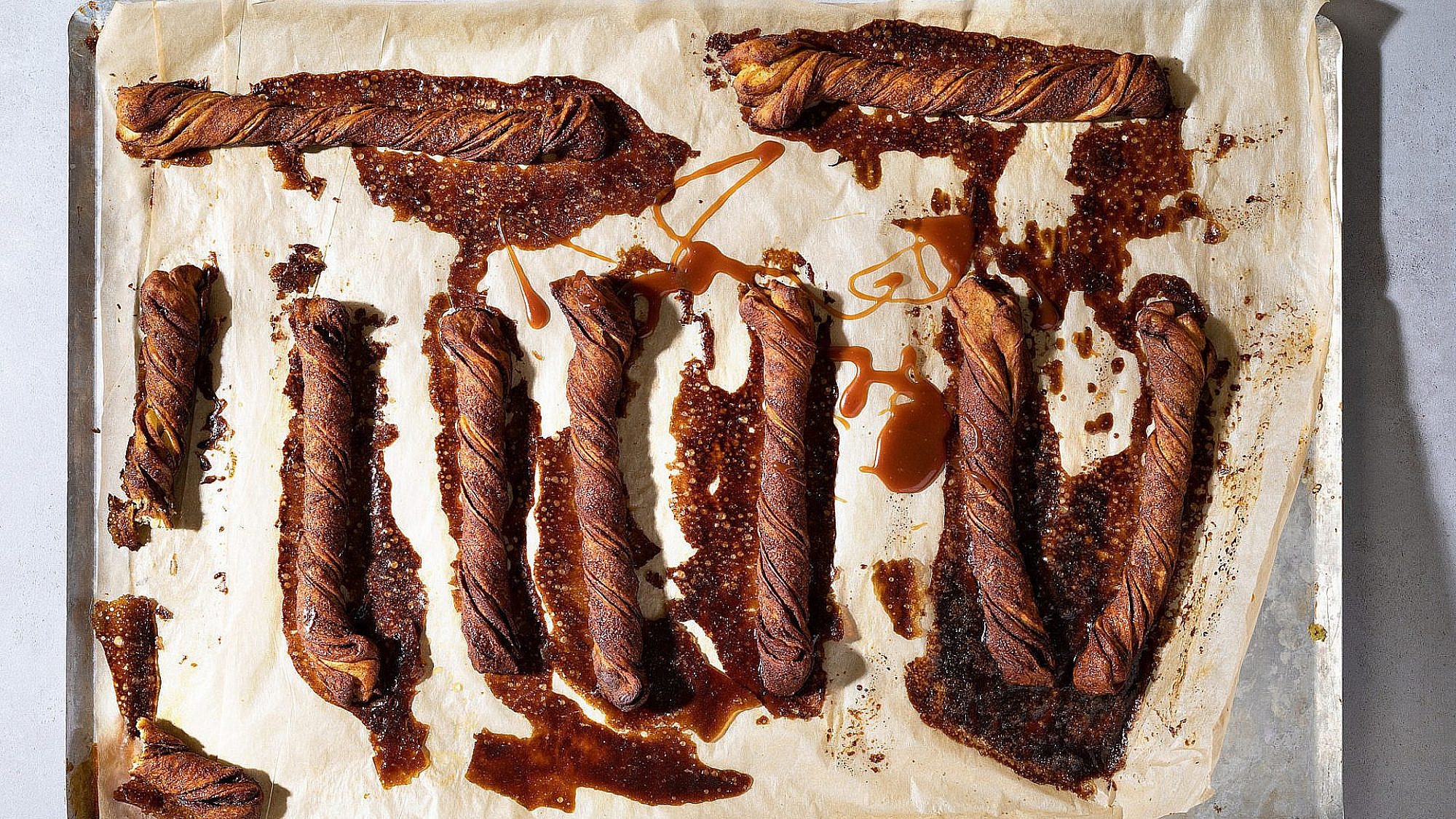 מקלות סינבון של שיר גורן קורל גורן (בבקה בייקרי) | צילום: דניאל לילה, סטיילינג: עידן ספיבק