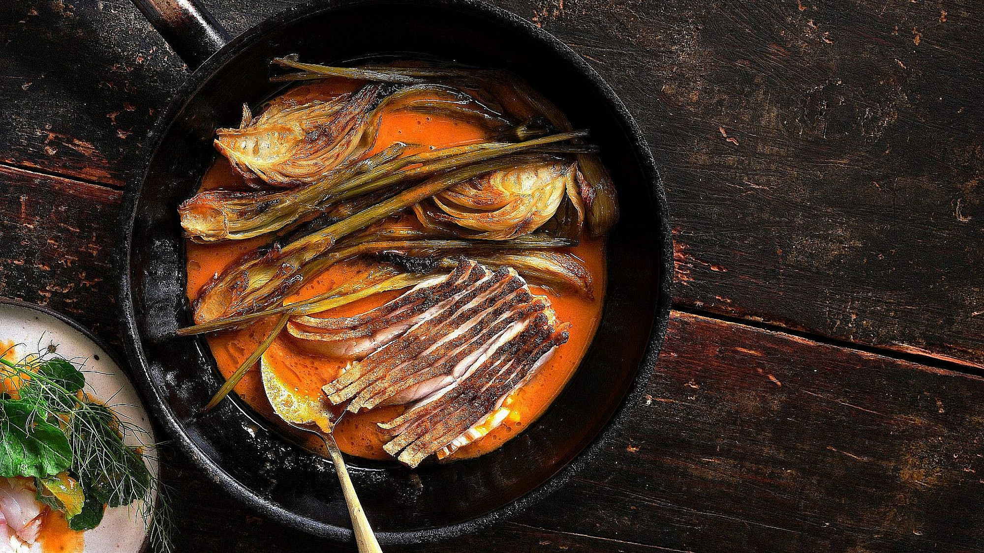 פילה דג ושומר של שף ענר בן רפאל-פורמן | צילום: אנטולי מיכאלו פילה דג ושומר של שף ענר בן רפאל-פורמן | צילום: אנטולי מיכאלו