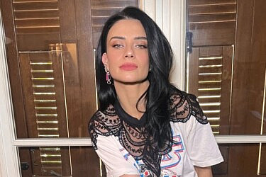 נינט טייב בחולצה של גדי אלימלך | צילום: אינסטגרם sagidahary@