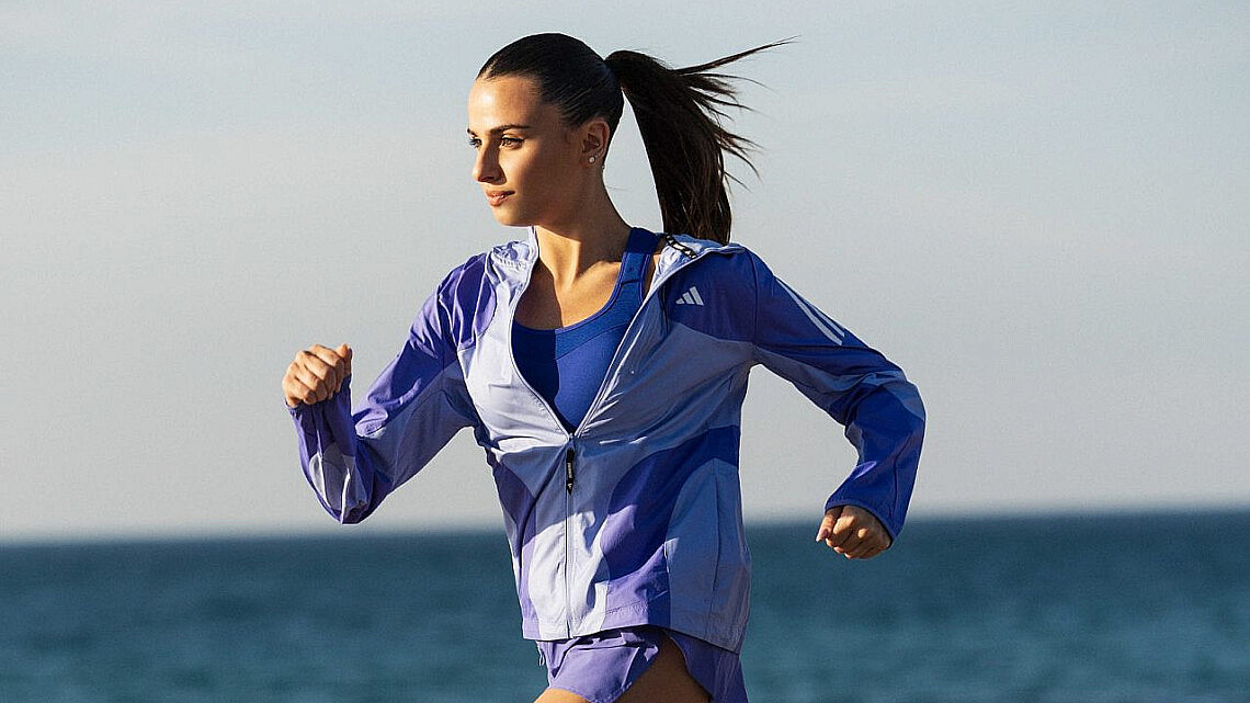 מחפשת נעלי ריצה? הנה 11 דגמים יפים, נוחים ומוצלחים