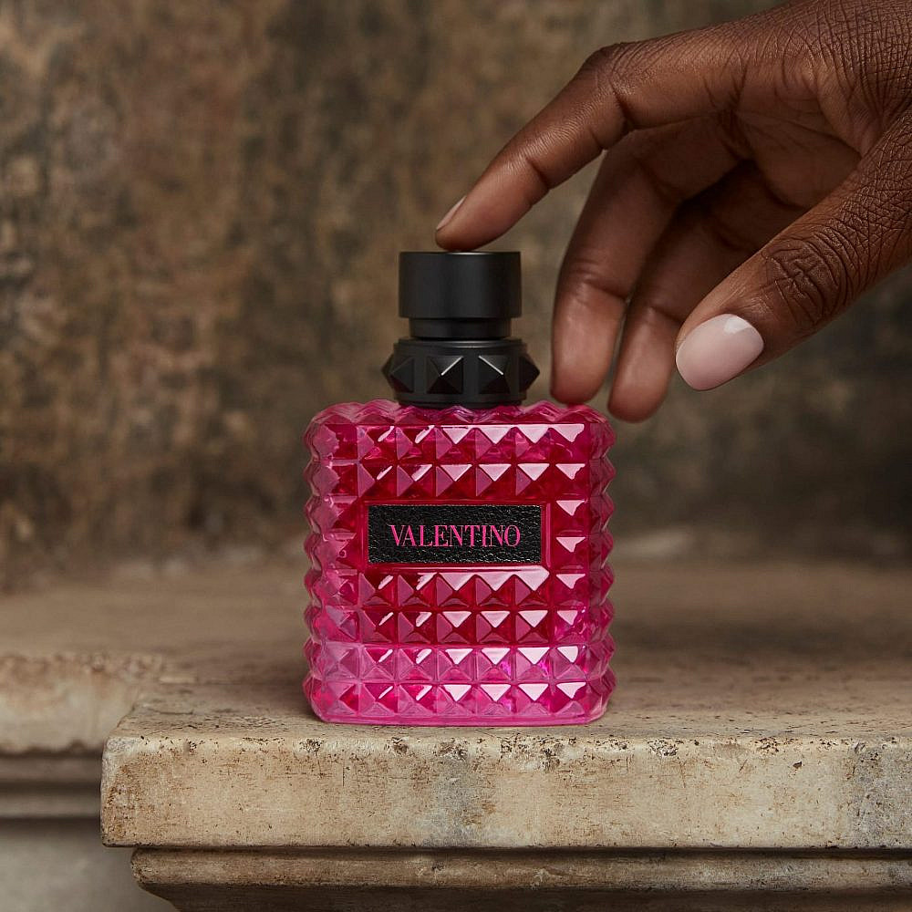 בושם לאשה BOREN IN ROMA EXTRADOSE של ולנטינו. 625 ש&quot;ח | צילום: יח&quot;צ