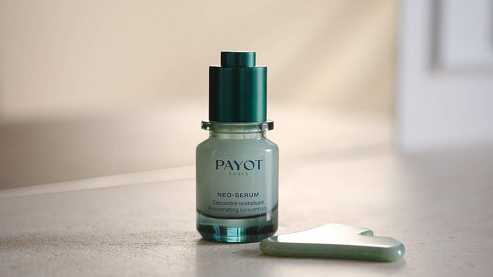 סרום PAYOT NEO SERUM. מחיר 369 ש&quot;ח | צילום: יח&quot;צ