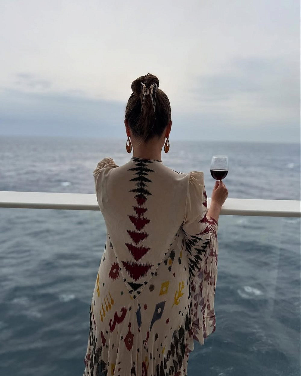 ויפה גם מהגב. יעל בר זוהר | צילום: אינסטגרם yaelbarzohar@