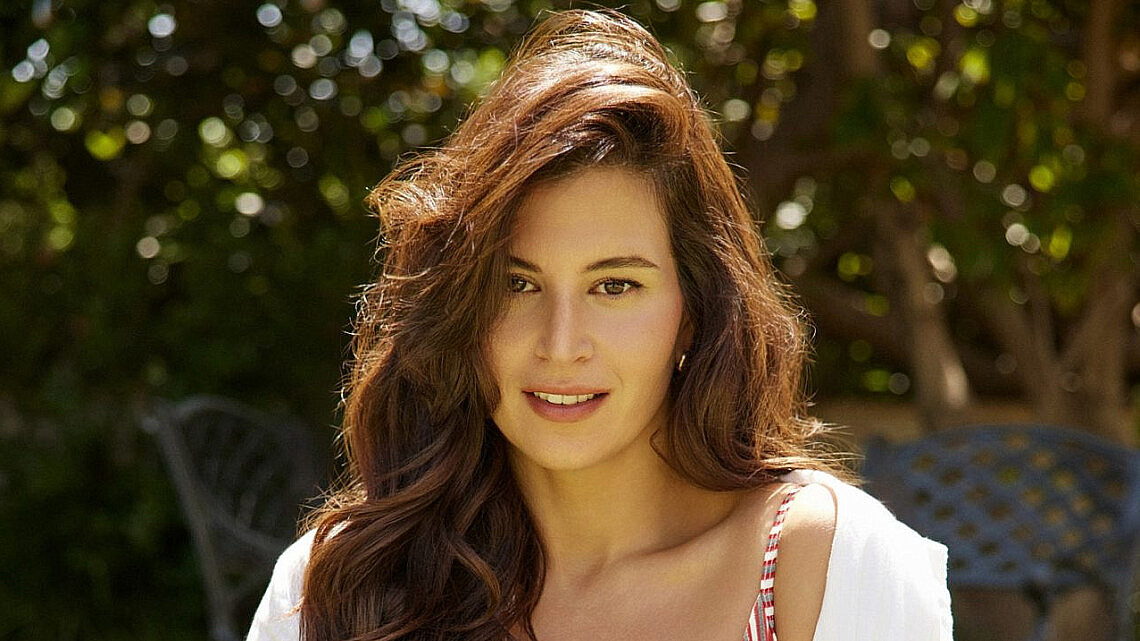 מור רדמי בקמפיין לבגדי הים של זוהרה | צילום: שי פרנקו מור רדמי בקמפיין לבגדי הים של זוהרה | צילום: שי פרנקו