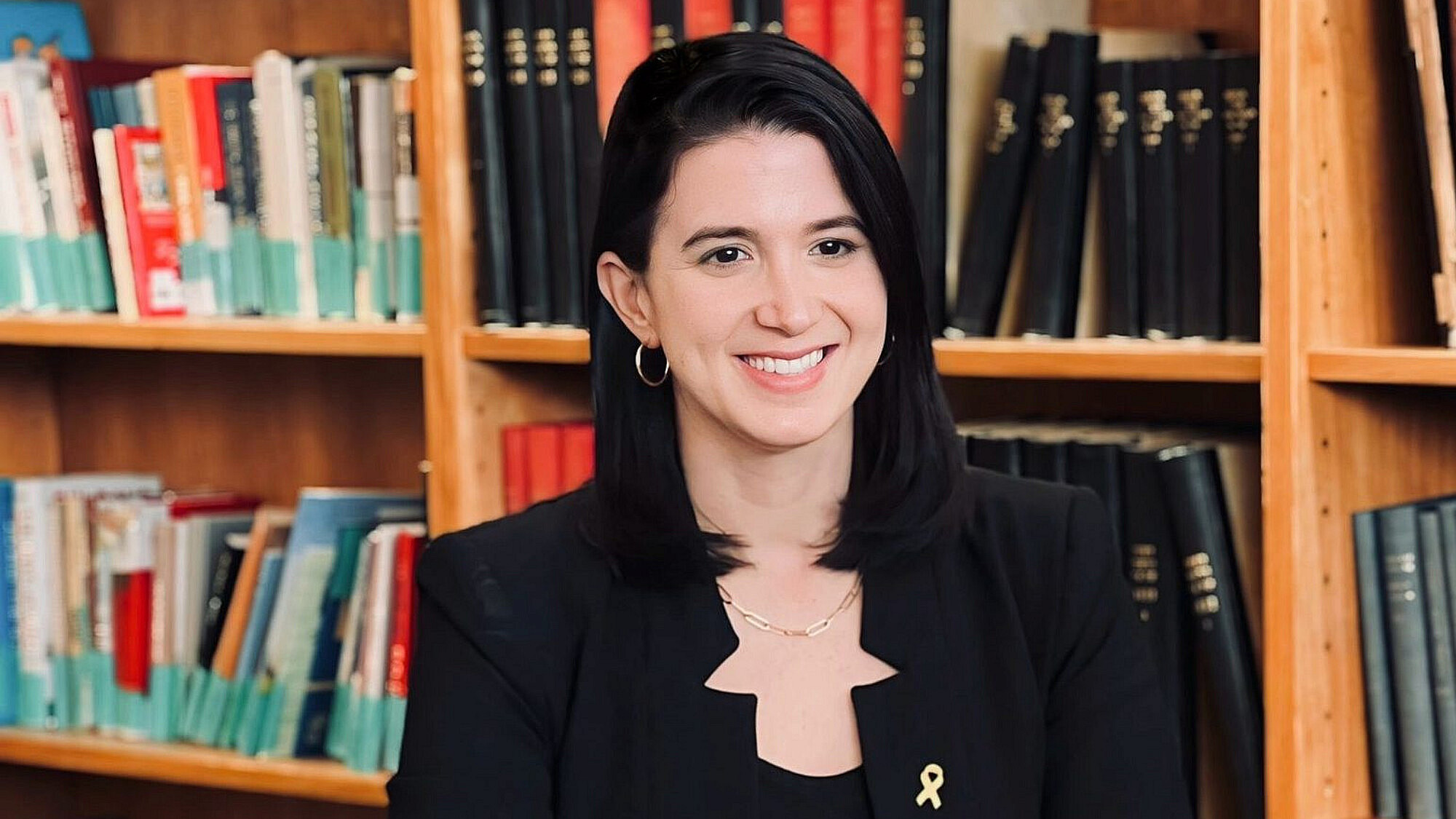 "ההורים שלך חירשים - מי יבוא לעזור לך?". ח"כ לשעבר שירלי פינטו | צילום: באדיבות המצולמת