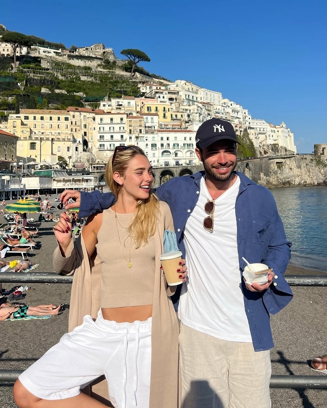 עומר נודלמן עם בן זוגה שון סימנוביץ׳ | צילום: אינסטגרם __omernudelman__@