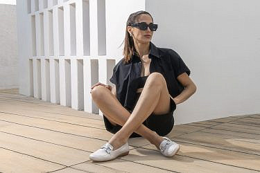 מוקסינים עם אבזם של CAPRICE לרשת הלב הכחול, להשיג בסניפים ובאתר www.BlueHeart.co.il | צילום: יח"צ