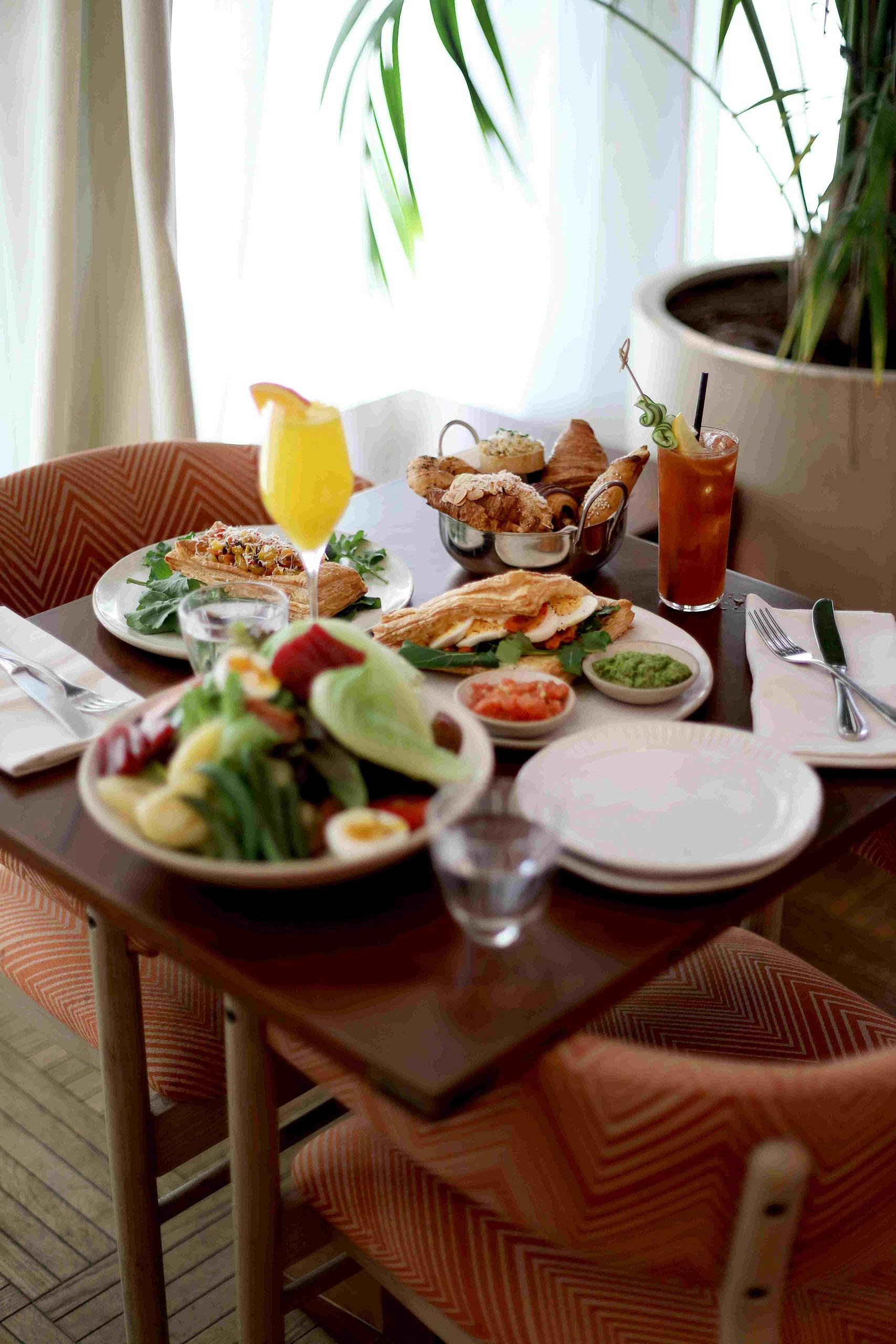 בראנץ' במסעדת LOFT במלון ג'ורג' תל אביב | צילום: מאי קשטן