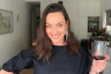 אנה ארונוב | צילום: אינסטגרם aronovanna@