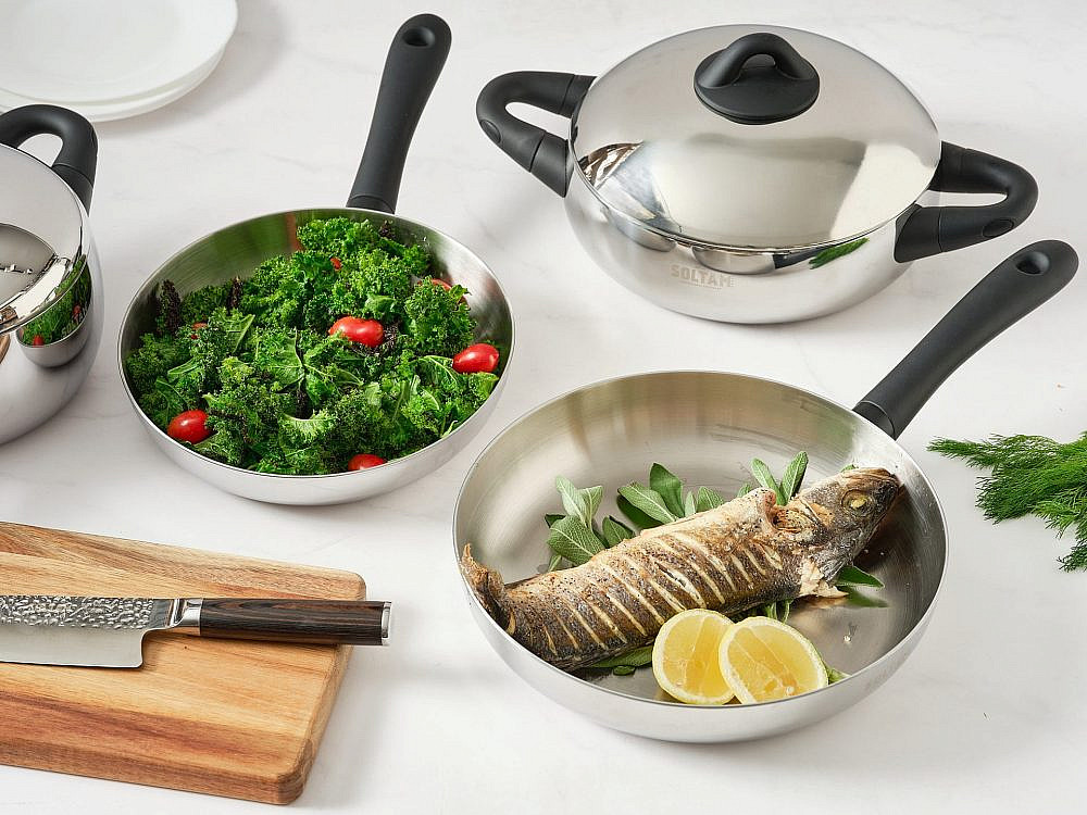 קולקציית TWIST החדשה בגרסת נירוסטה פרימיום. מחירי השקה 150-500 ש"ח לפריט&nbsp; | צילום: גיל אבירם